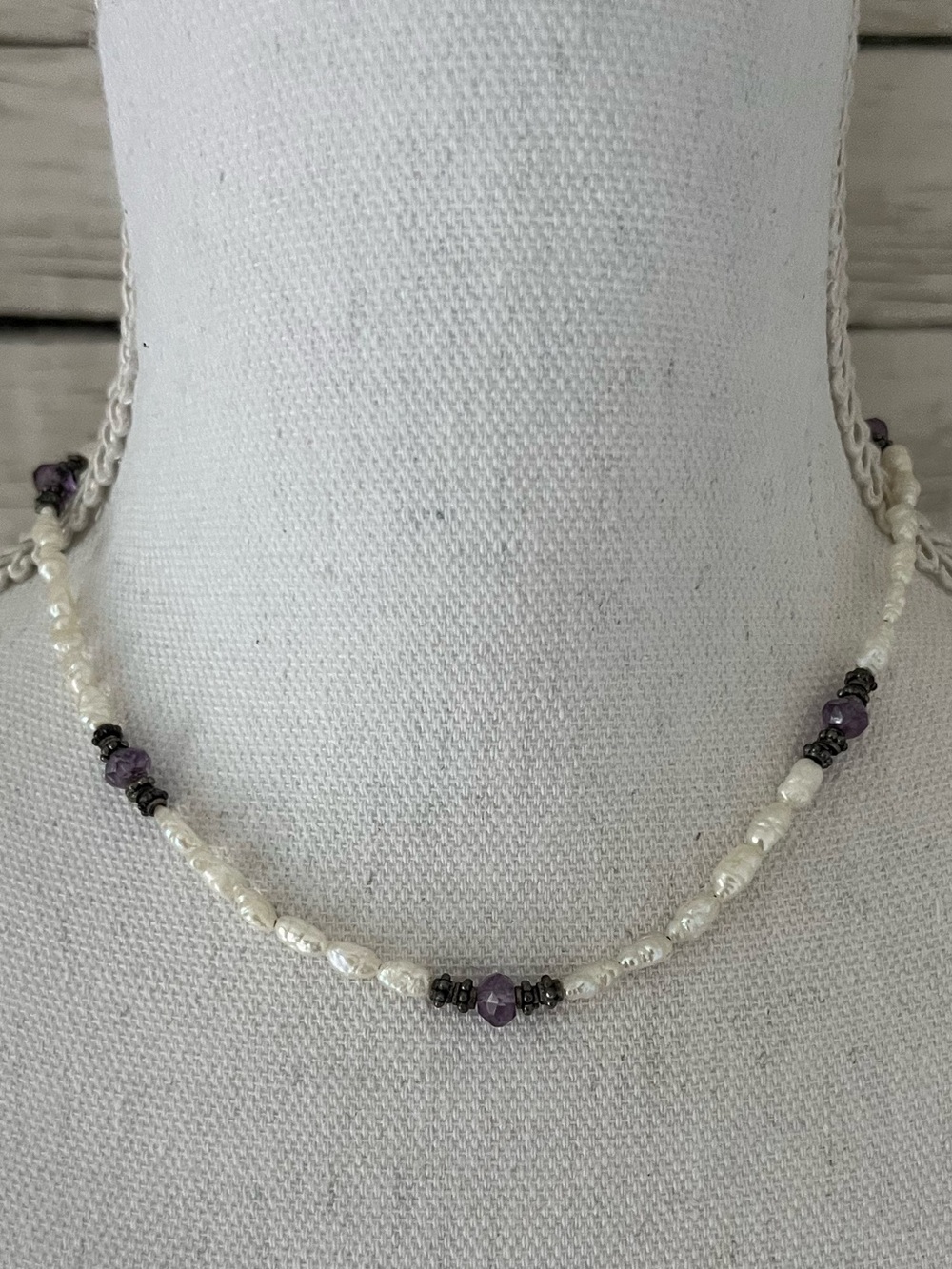 Freshwater Pearl and Amethyst Beaded Necklace - White and Purple - Picture 2 of 3